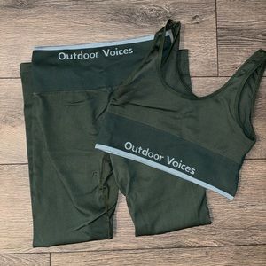 Outdoor Voices SeamlessRib Set— Square Neck Bra + 7/8 Leggings